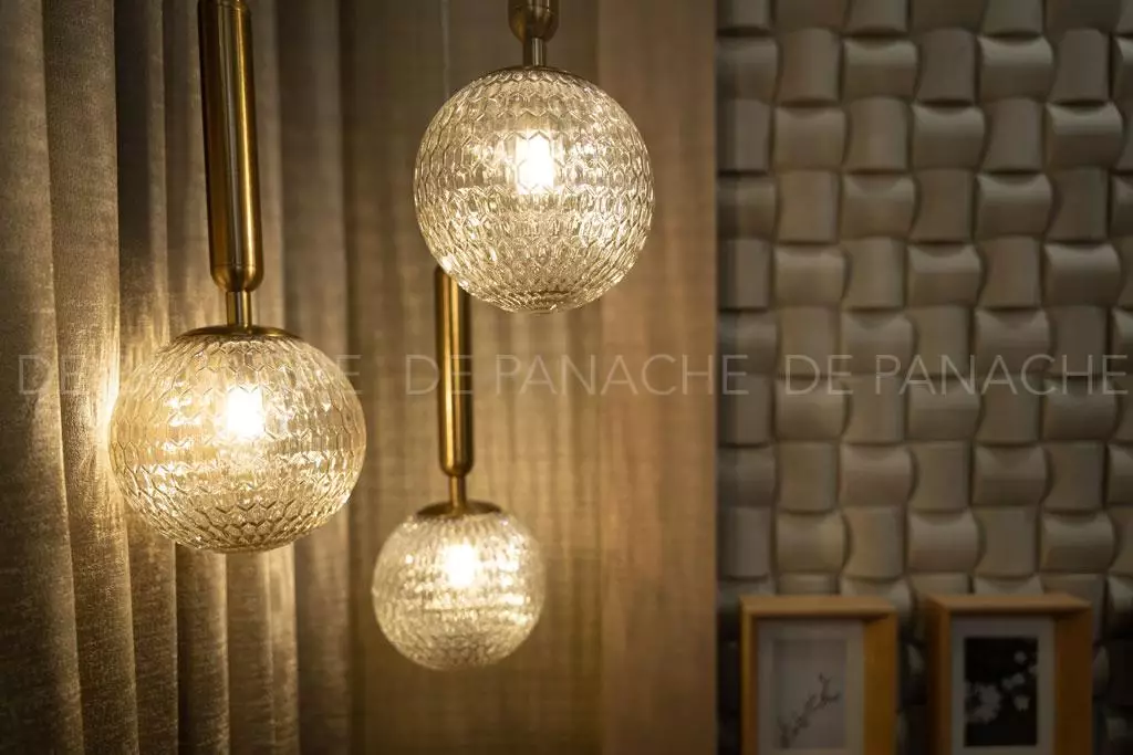 night interiors with hanging lamp